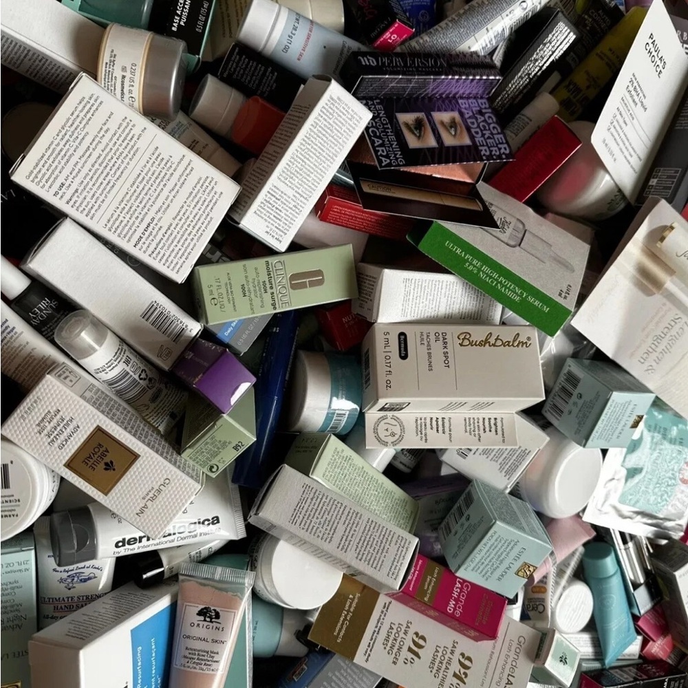 Designer Haircare,Skincare,Makeup, and more in travel, mini, sample size - Picture 2 of 7